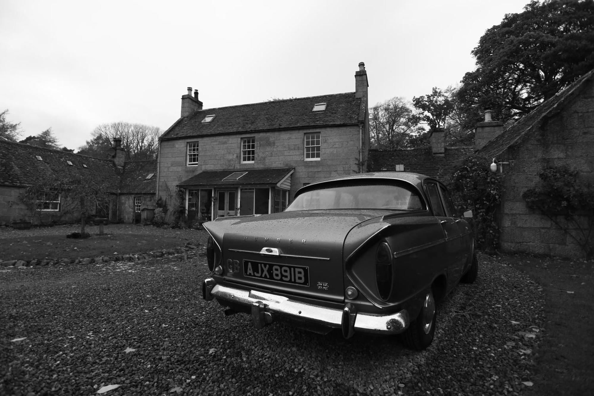 Апартаменты The Dell Of Abernethy - A Woodland Hideaway Нети-Бридж Экстерьер фото